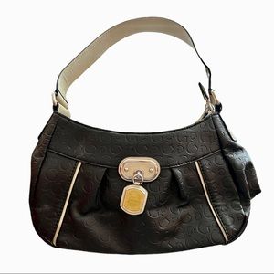 Guess handbag, leopard prints inner liner.